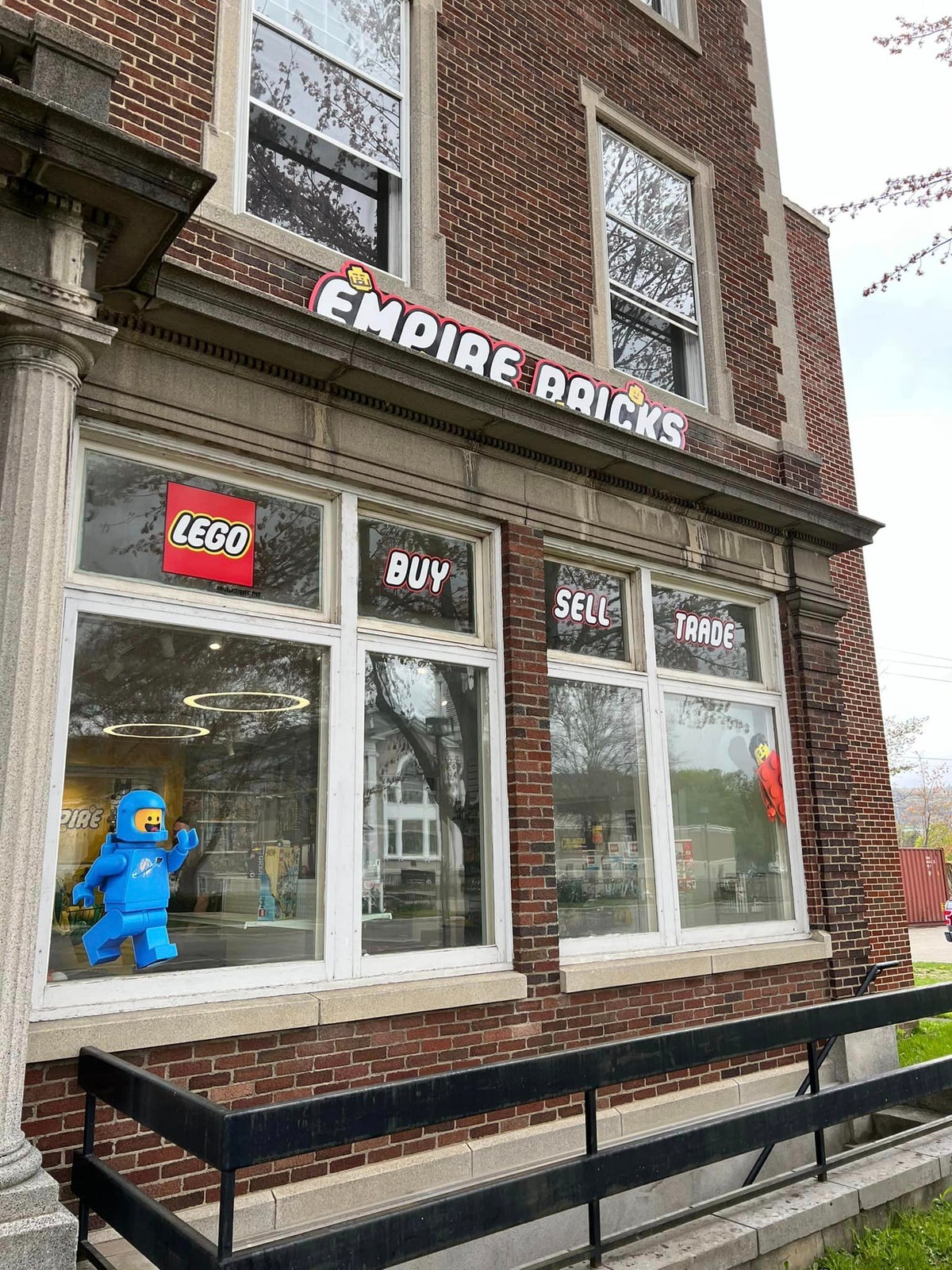 About Empire Bricks Shippin' Bricks Since 2016